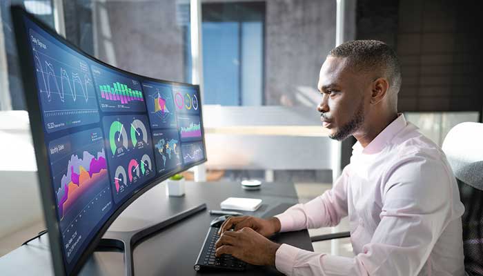 How Call Center Quality Monitoring Software Enables Personalized Coaching