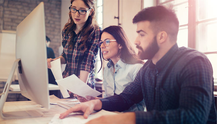 Transforming Call Center Efficiency with Performance Analytics